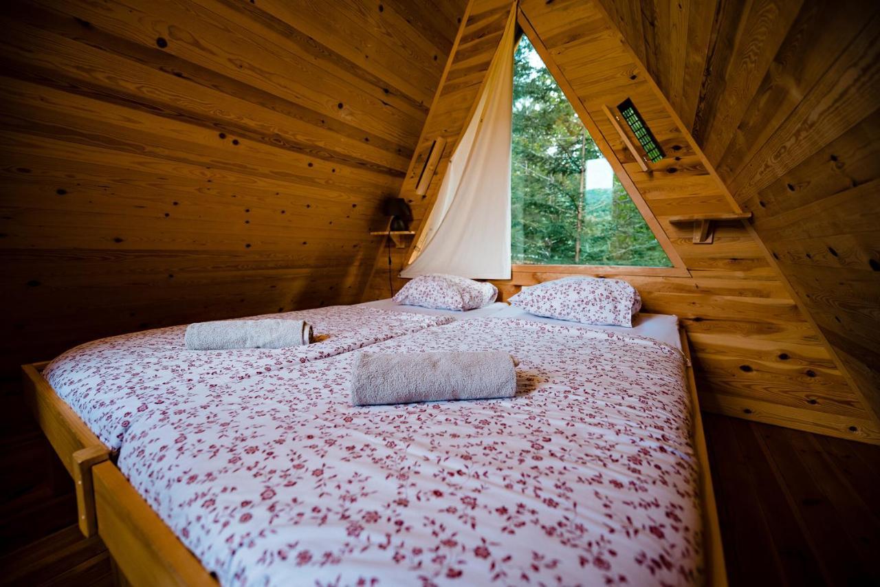 Hotel Glamping Ob Robu Gozda Kamnik Zewnętrze zdjęcie