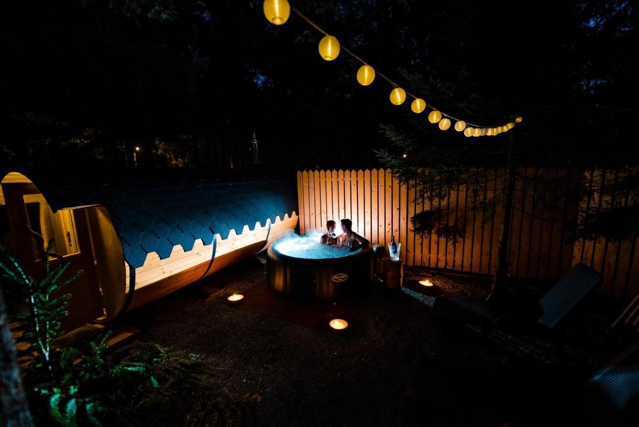 Hotel Glamping Ob Robu Gozda Kamnik Zewnętrze zdjęcie